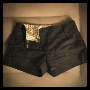 Women’s shorts